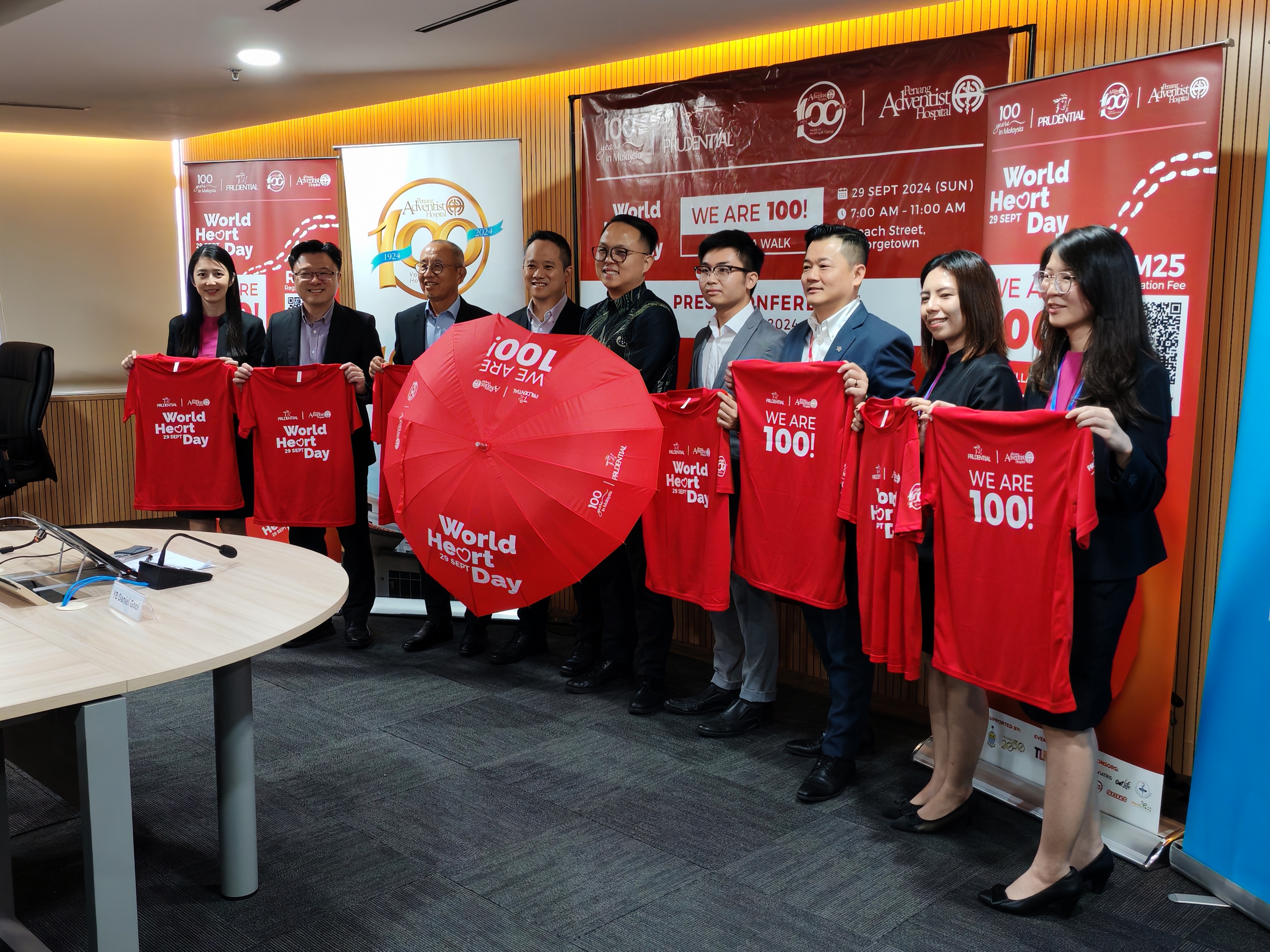 World Heart Day WE ARE 100! UMBRELLA WALK Event Photos